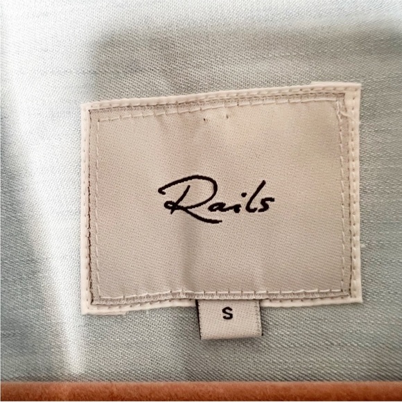 Rails Ingrid Chambray Top in Light Vintage Size Small - Picture 3 of 5